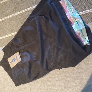 Chubbies Black XXL Men's 5.5 inseam